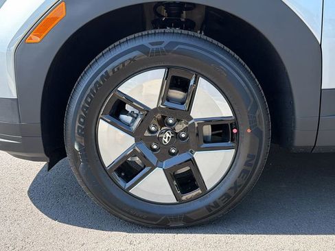 New 2026 Hyundai Santa Fe SE image 11