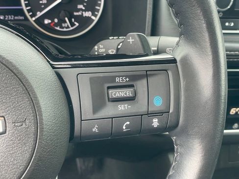 Certified 2023 Nissan Rogue SV w/ SV Premium B Package AWD/4WD image 19
