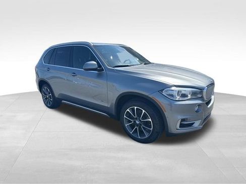 Used 2018 BMW X5 xDrive35i w/ Driving Assistance Package AWD/4WD image 8