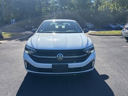Used 2024 Volkswagen Jetta Sport FWD image 12