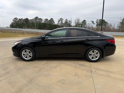 Used 2012 Hyundai Sonata GLS w/ Popular Equipment Pkg image 2