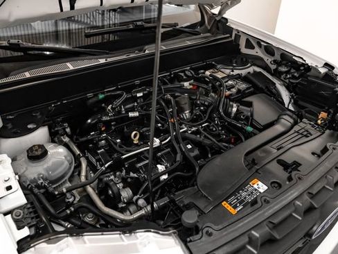 Used 2022 Ford Maverick XL image 44