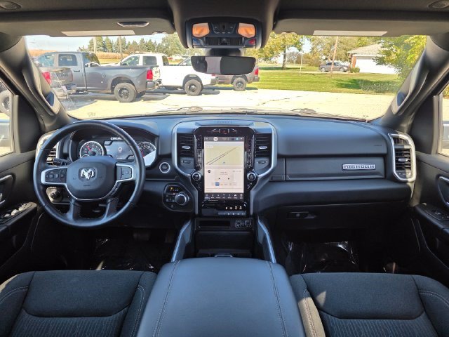 Used 2023 RAM 1500 Big Horn AWD/4WD image 18