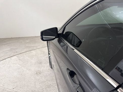 Used 2016 Acura TLX w/ Technology Package FWD image 19