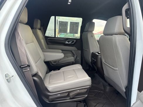 Used 2023 Chevrolet Tahoe LT w/ Luxury Package RWD image 12