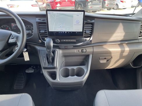 Used 2023 Ford Transit 350 XLT image 10
