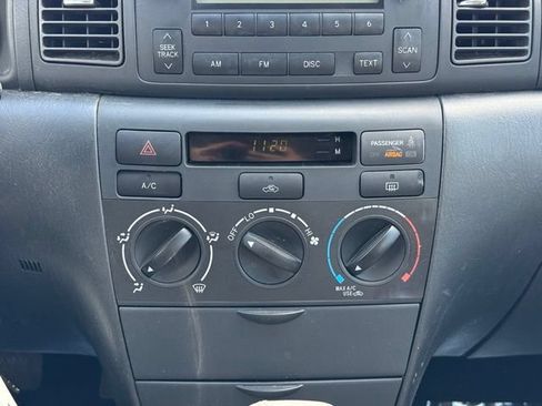 Used 2005 Toyota Corolla S FWD image 11