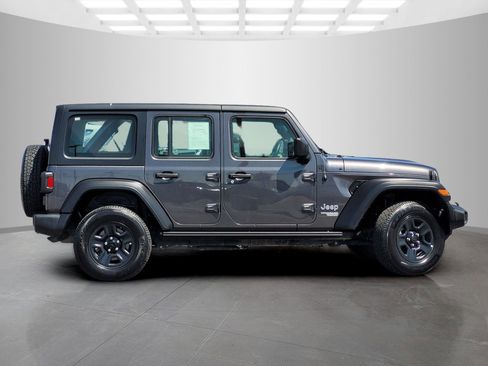 Used 2021 Jeep Wrangler Unlimited Sport image 3