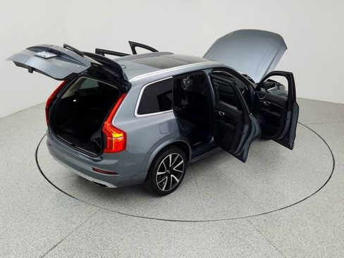 Used 2020 Volvo XC90 T6 Momentum w/ Protection Package image 37