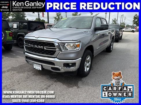 Used 2024 RAM 1500 Big Horn AWD/4WD image 3