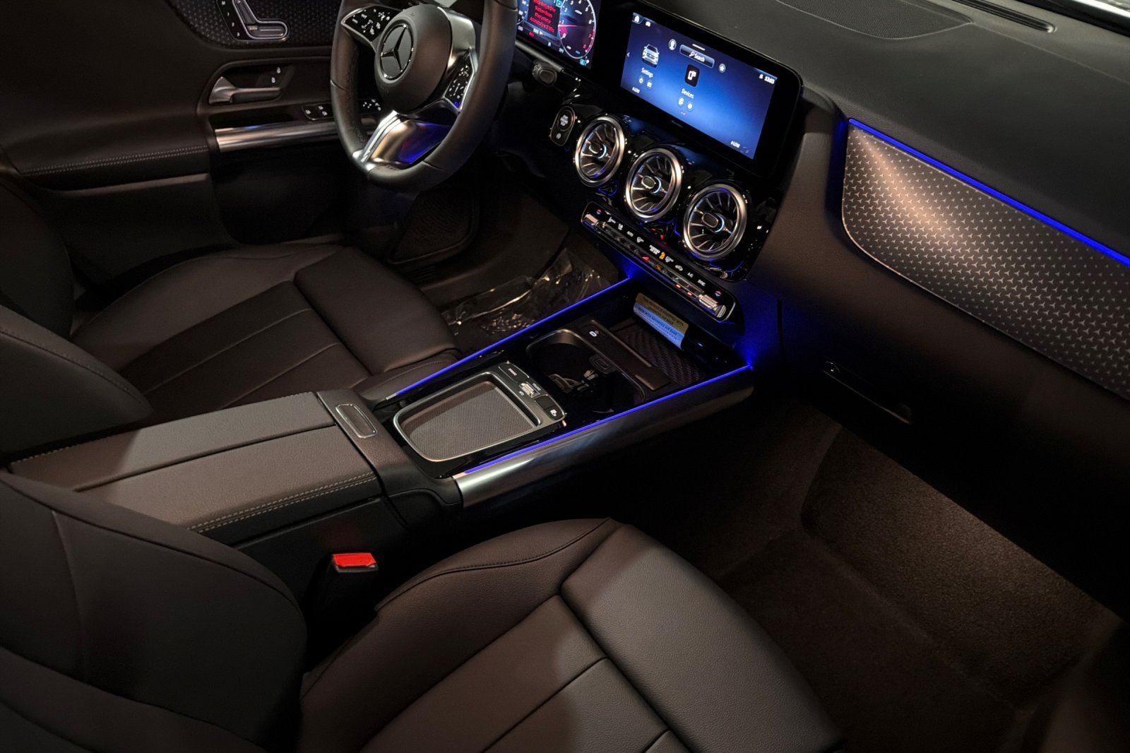 New 2026 Mercedes-Benz GLA 250 image 15