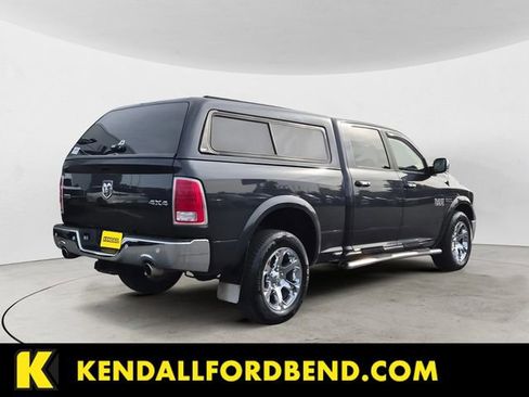 Used 2018 RAM 1500 Laramie w/ Convenience Group AWD/4WD image 5
