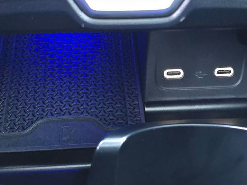 Certified 2025 Mercedes-Benz C 300 4MATIC Sedan image 32