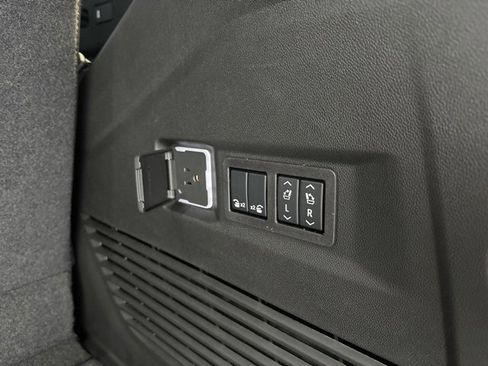 New 2026 Chevrolet Tahoe Premier image 42