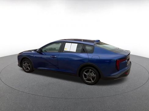 Used 2025 Kia K4 FWD image 10