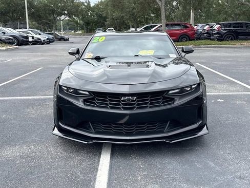 Used 2020 Chevrolet Camaro LT RWD image 9