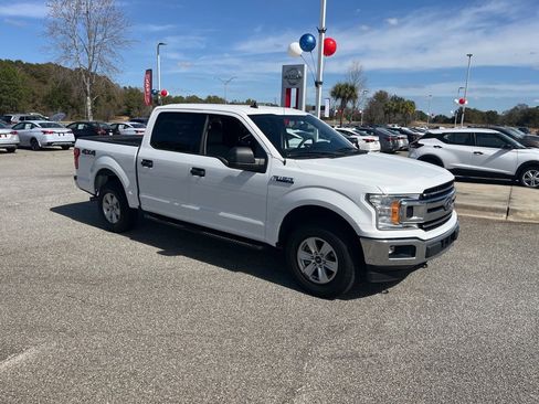 Used 2020 Ford F150 XLT image 1