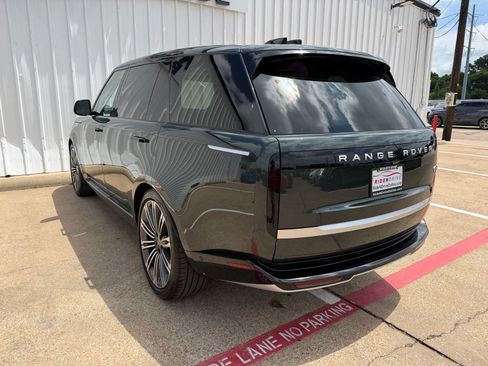 Used 2023 Land Rover Range Rover Long Wheelbase Autobiography AWD/4WD image 4
