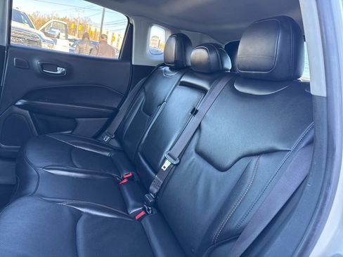 Used 2021 Jeep Compass Limited w/ Sun and Sound Group image 26