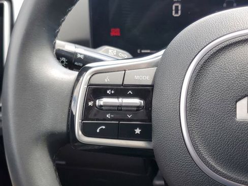 Used 2024 Kia Sorento S w/ Panoramic Sunroof Package FWD image 21