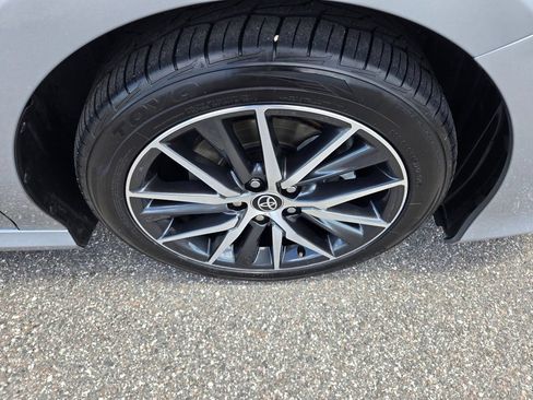 Used 2023 Toyota Camry XLE FWD image 10