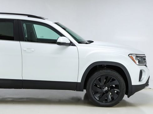 New 2026 Volkswagen Atlas SE image 51