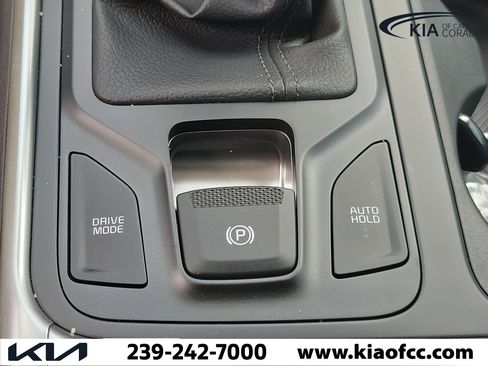 New 2026 Kia Carnival LX FWD image 29