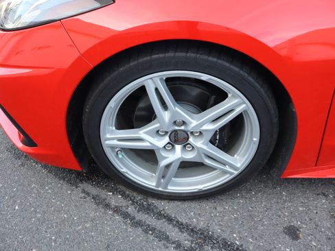 Certified 2024 Chevrolet Corvette Stingray Preferred Cpe w/ 2LT image 35