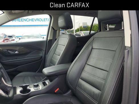 Used 2023 GMC Terrain Denali w/ Denali Premium Package AWD/4WD image 6