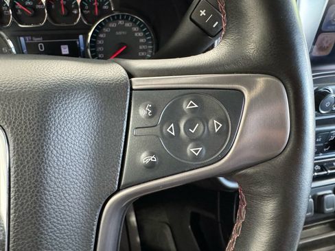Used 2017 GMC Sierra 1500 SLT AWD/4WD image 39