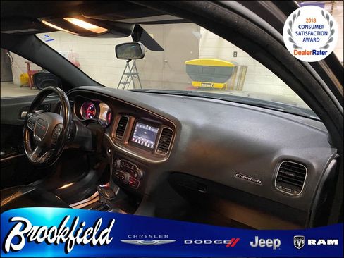 Used 2020 Dodge Charger SXT w/ Leather Interior Group image 32