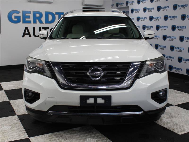 Used 2017 Nissan Pathfinder SV w/ SV Tech Package AWD/4WD image 6