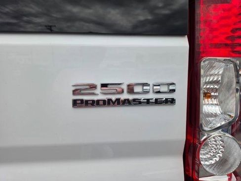 Used 2023 RAM ProMaster 2500 FWD image 39