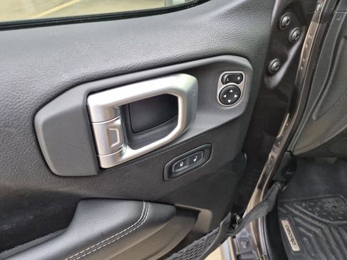 Used 2020 Jeep Wrangler Unlimited Rubicon image 13