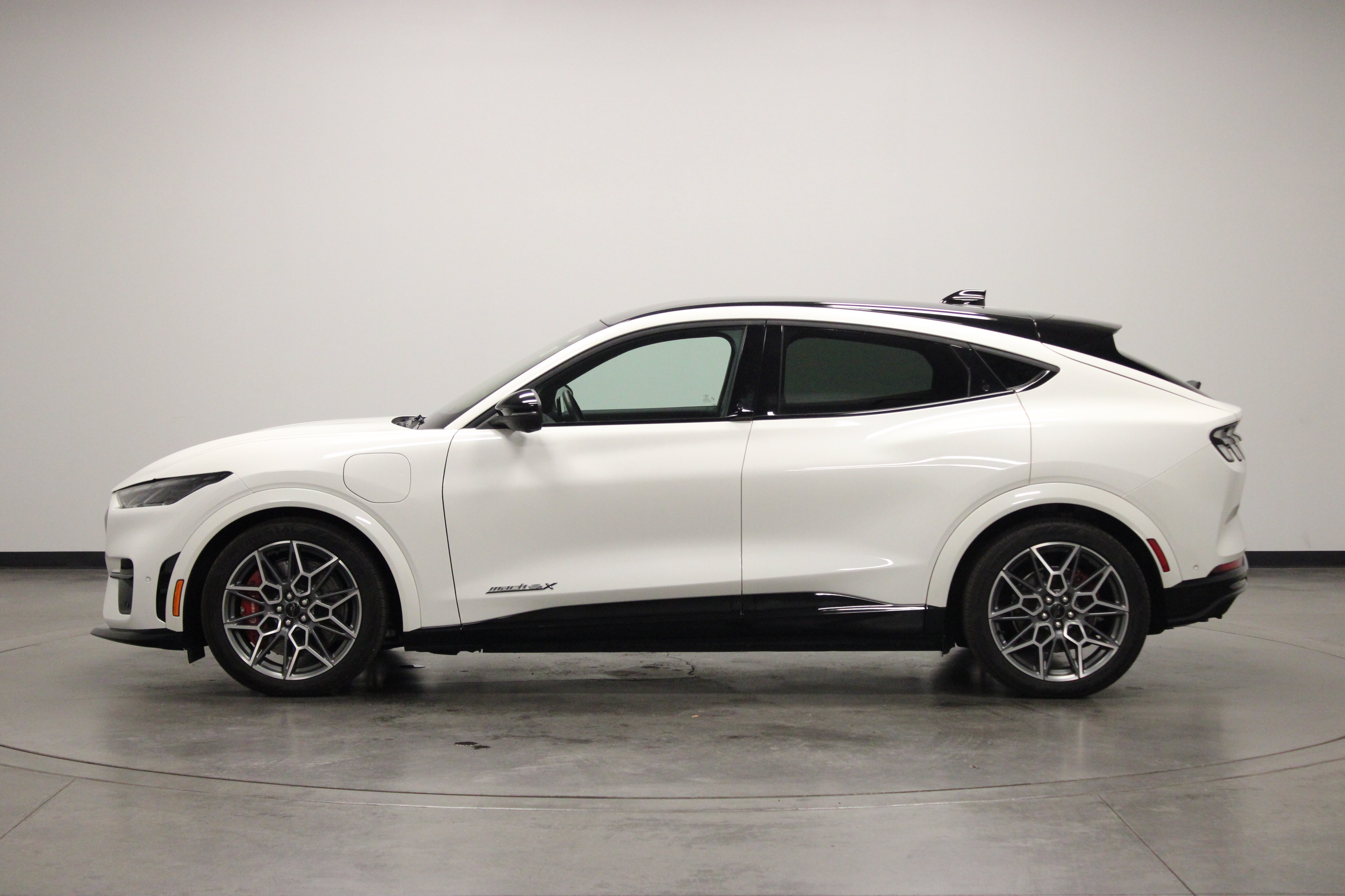 Used 2024 Ford Mustang Mach-E GT AWD/4WD image 5