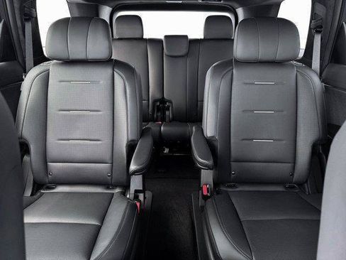 New 2026 Hyundai Palisade Calligraphy FWD image 16
