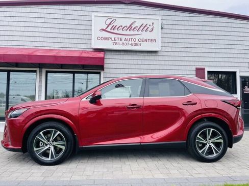 Used 2023 Lexus RX 350 Premium Plus w/ Accessory Package AWD/4WD image 2
