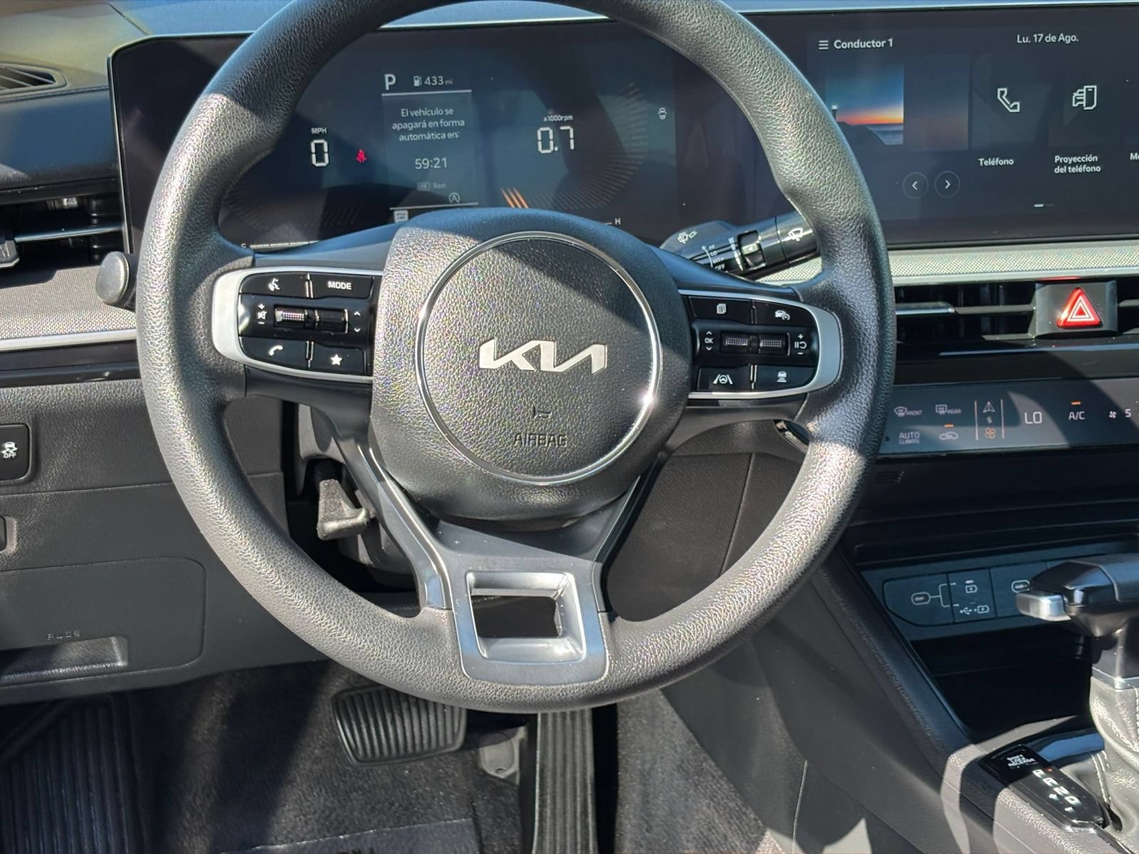 Used 2025 Kia K5 LXS FWD image 28
