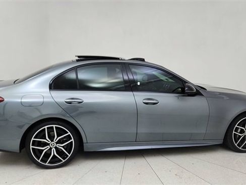 Used 2023 Mercedes-Benz C 300 Sedan image 6