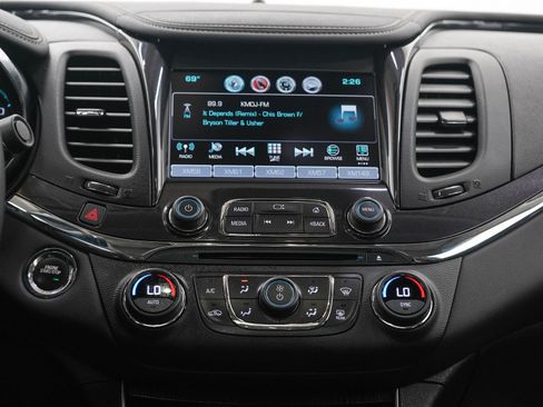 Used 2020 Chevrolet Impala Premier w/ Premier Confidence Package FWD image 16