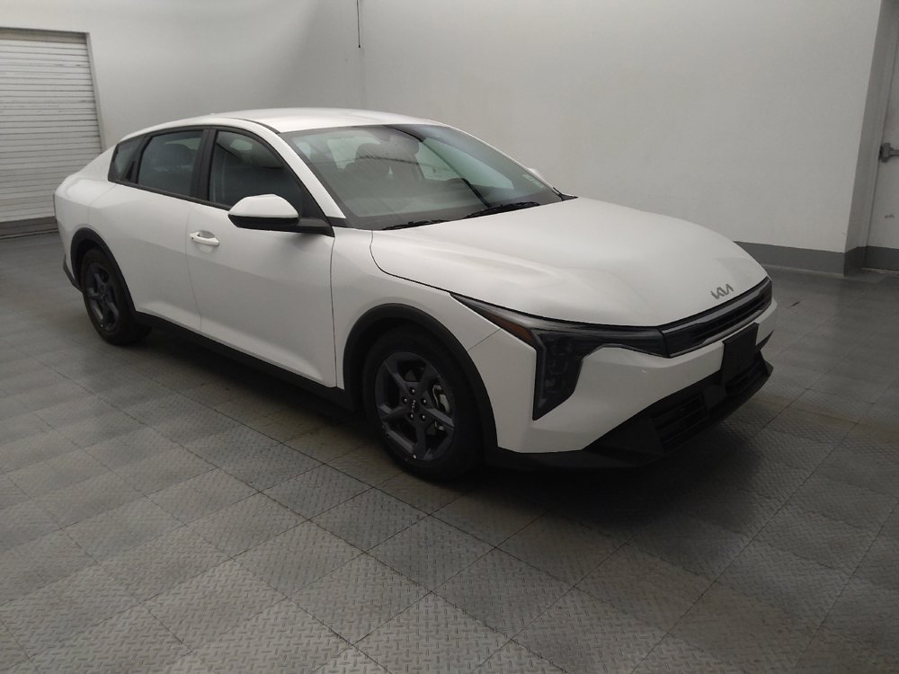 Used 2025 Kia K4 FWD image 13