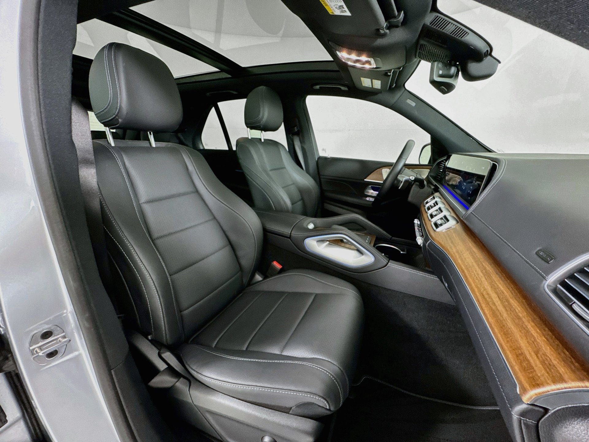 Certified 2026 Mercedes-Benz GLE 350 4MATIC image 31
