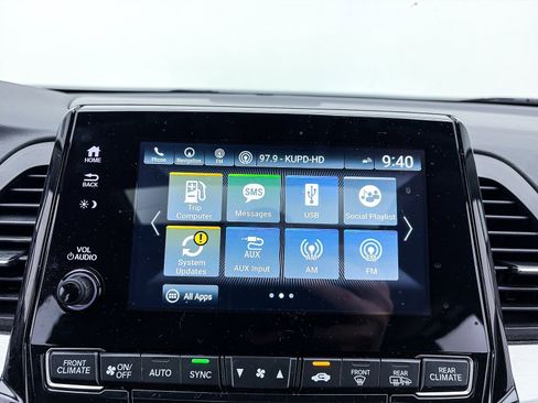 Used 2023 Honda Odyssey Touring image 26