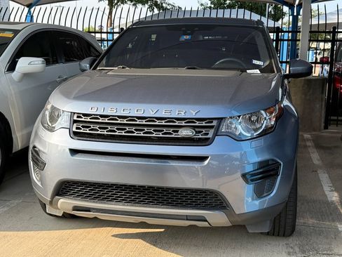 Used 2019 Land Rover Discovery Sport SE AWD/4WD image 1