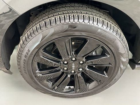 Used 2024 Lincoln Navigator L Black Label image 34