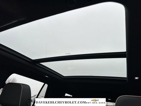 Used 2024 Chevrolet Tahoe Premier w/ Premium Package 2 image 21