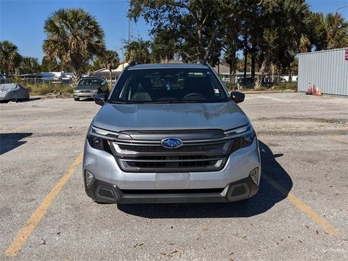 Used 2025 Subaru Forester Limited w/ Popular Package #2 image 2