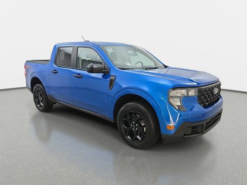 Used 2025 Ford Maverick XLT w/ XLT Luxury Package image 3