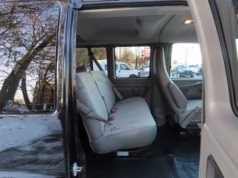 Used 2014 Chevrolet Express 3500 LS image 13