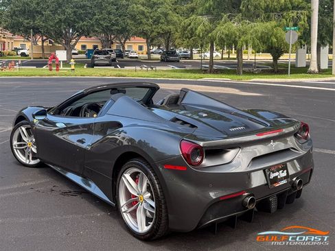 Used 2019 Ferrari 488 Spider RWD image 43